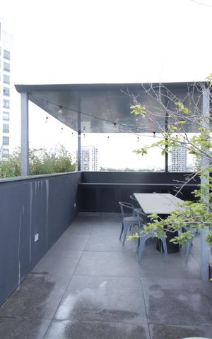 Apartamento à venda com 150m², 1 quarto e 1 vaga Apartamento à venda com 150m², 1 quarto e 1 vagaTerraço