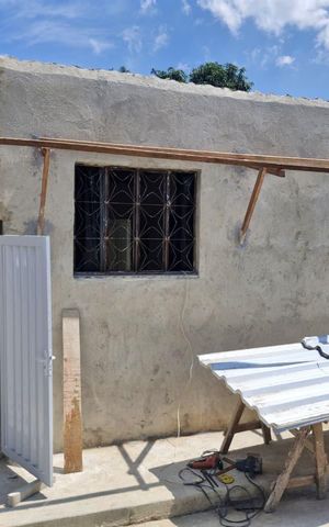 Casa para alugar com 45m², 2 quartos e sem vagaFachada