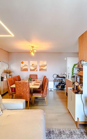 Apartamento à venda com 106m², 3 quartos e 2 vagasSala