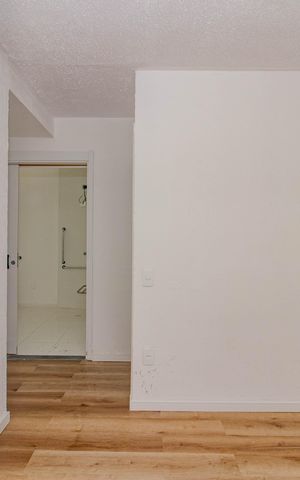 Apartamento à venda com 42m², 1 quarto e 1 vaga Apartamento à venda com 42m², 1 quarto e 1 vagaSala