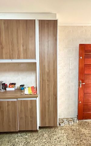 Casa à venda com 194m², 3 quartos e 2 vagas Casa à venda com 194m², 3 quartos e 2 vagasCozinha