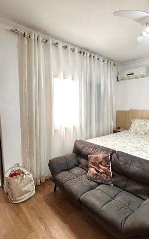 Casa à venda com 194m², 3 quartos e 2 vagas Casa à venda com 194m², 3 quartos e 2 vagasQuarto Suíte