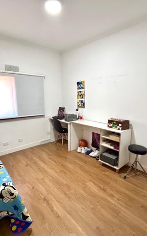 Casa à venda com 194m², 3 quartos e 2 vagas Casa à venda com 194m², 3 quartos e 2 vagasQuarto 1