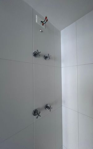 Studio para alugar com 27m², 1 quarto e sem vaga Studio para alugar com 27m², 1 quarto e sem vagaBanheiro