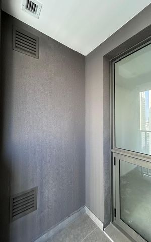 Studio para alugar com 27m², 1 quarto e sem vaga Studio para alugar com 27m², 1 quarto e sem vagaVaranda
