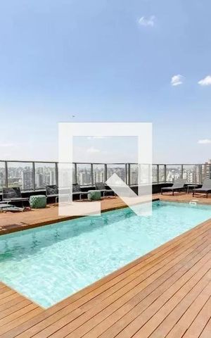 Studio para alugar com 27m², 1 quarto e sem vaga Studio para alugar com 27m², 1 quarto e sem vagaPiscina