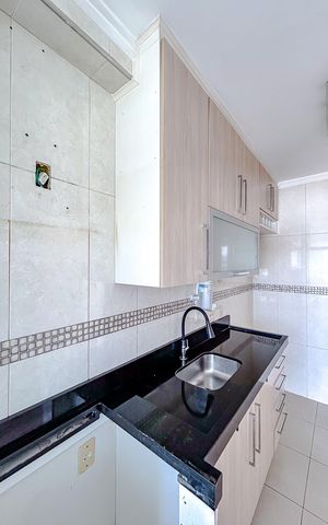 Apartamento à venda com 49m², 2 quartos e 1 vagaCozinha