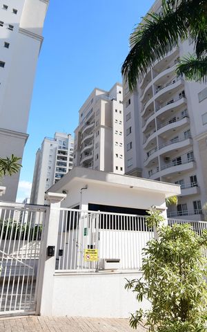 Apartamento à venda com 75m², 3 quartos e 2 vagasFachada e portaria