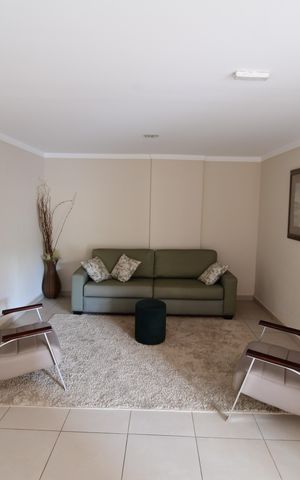 Apartamento à venda com 75m², 3 quartos e 2 vagasHall social