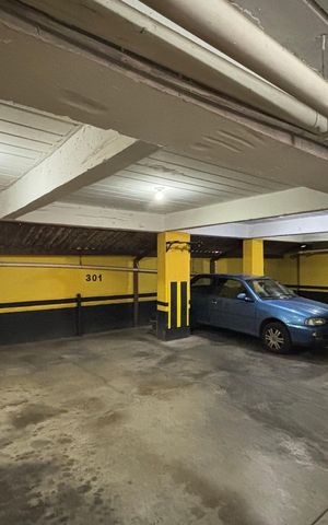 Apartamento à venda com 135m², 3 quartos e 2 vagas Apartamento à venda com 135m², 3 quartos e 2 vagasGaragem