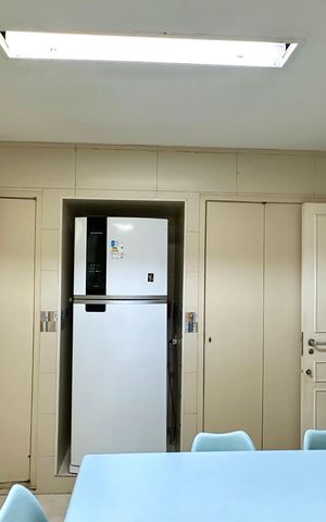 Apartamento à venda com 203m², 4 quartos e 1 vaga