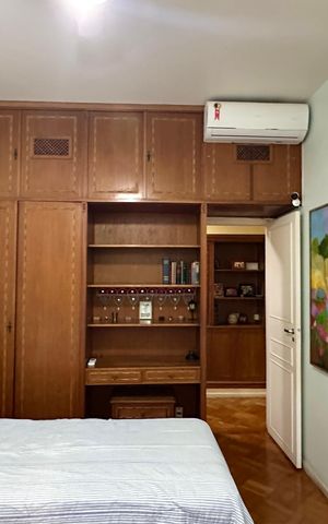 Apartamento à venda com 203m², 4 quartos e 1 vaga
