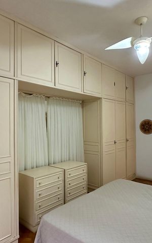 Apartamento à venda com 203m², 4 quartos e 1 vaga