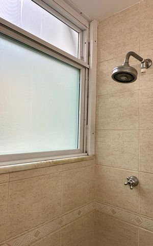 Apartamento à venda com 203m², 4 quartos e 1 vaga
