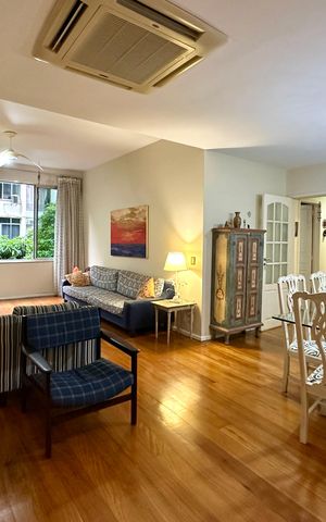 Apartamento à venda com 203m², 4 quartos e 1 vaga
