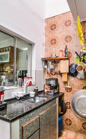 Casa à venda com 84m², 2 quartos e 2 vagas Casa à venda com 84m², 2 quartos e 2 vagasÁrea de Serviço