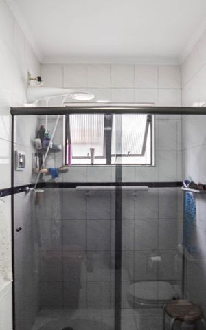 Casa à venda com 84m², 2 quartos e 2 vagas Casa à venda com 84m², 2 quartos e 2 vagasBanheiro