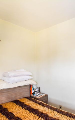 Casa à venda com 84m², 2 quartos e 2 vagas Casa à venda com 84m², 2 quartos e 2 vagasQuarto 2