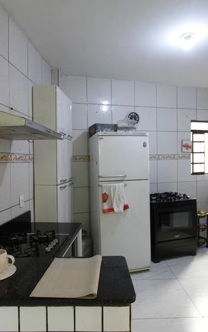Casa à venda com 350m², 4 quartos e 4 vagasCozinha 2