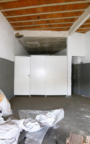 Casa à venda com 350m², 4 quartos e 4 vagasGaragem