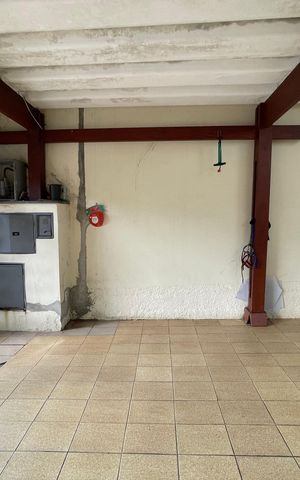 Casa à venda com 125m², 5 quartos e 2 vagasGaragem