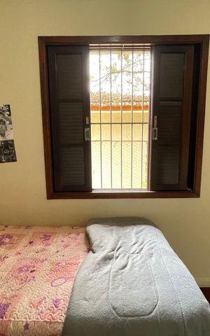 Casa à venda com 125m², 5 quartos e 2 vagasQuarto 2
