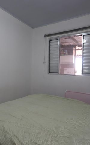 Casa à venda com 174m², 6 quartos e 2 vagasQuarto 1 - Casa 1