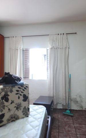 Casa à venda com 174m², 6 quartos e 2 vagasQuarto 2 - Casa 3