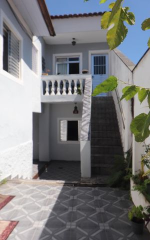 Casa à venda com 174m², 6 quartos e 2 vagasCirculação