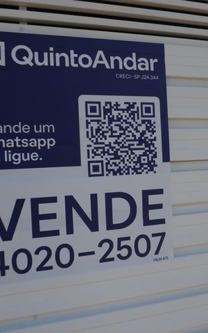 Casa à venda com 174m², 6 quartos e 2 vagasPlaca