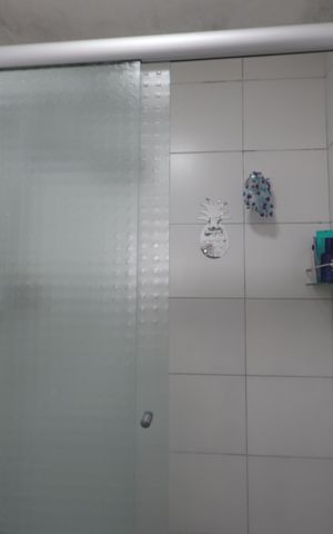 Casa à venda com 174m², 6 quartos e 2 vagasBanheiro - Casa 3