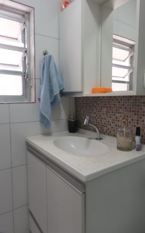 Casa à venda com 174m², 6 quartos e 2 vagasBanheiro - Casa 3