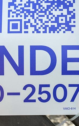 Casa para alugar com 101m², 3 quartos e 2 vagasFachada