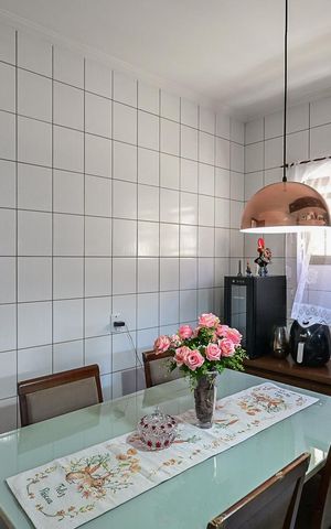 Casa para alugar com 101m², 3 quartos e 2 vagasCozinha