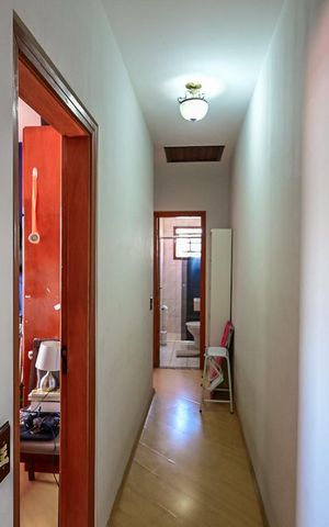 Casa para alugar com 101m², 3 quartos e 2 vagasCorredor
