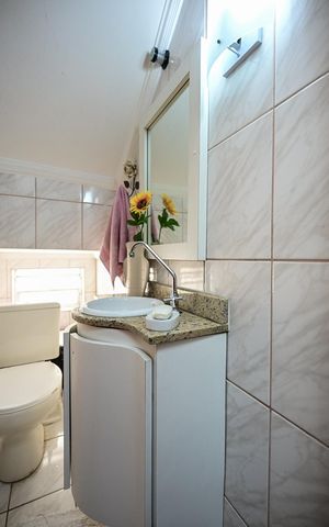Casa para alugar com 101m², 3 quartos e 2 vagasLavabo