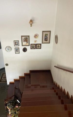 Casa à venda com 523m², 4 quartos e 4 vagasSala