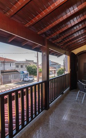 Casa para alugar com 150m², 3 quartos e 2 vagas Casa para alugar com 150m², 3 quartos e 2 vagasVaranda