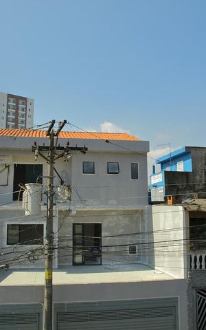 Casa à venda com 300m², 3 quartos e 4 vagasVaranda da Suíte - Vista 
