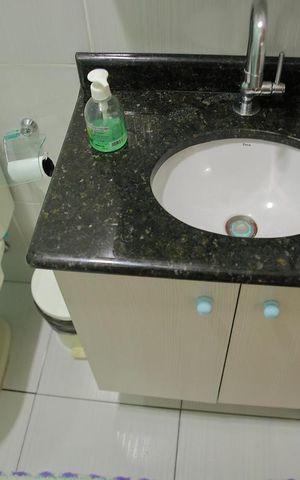 Casa à venda com 300m², 3 quartos e 4 vagasBanheiro Social 