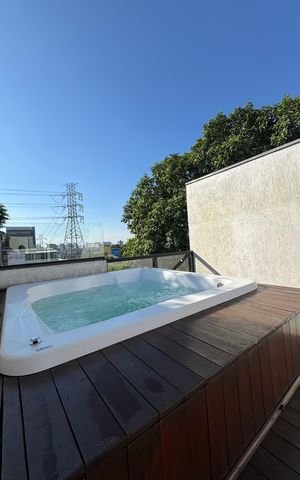 Apartamento à venda com 114m², 2 quartos e 2 vagasÁrea externa