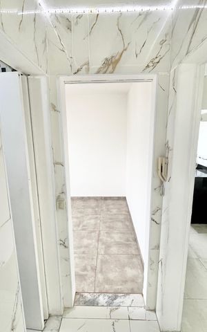 Apartamento à venda com 54m², 1 quarto e 1 vaga Apartamento à venda com 54m², 1 quarto e 1 vagaCorredor