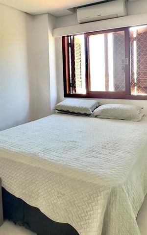 Casa de condomínio à venda com 122m², 3 quartos e 2 vagas Casa de condomínio à venda com 122m², 3 quartos e 2 vagasQuarto