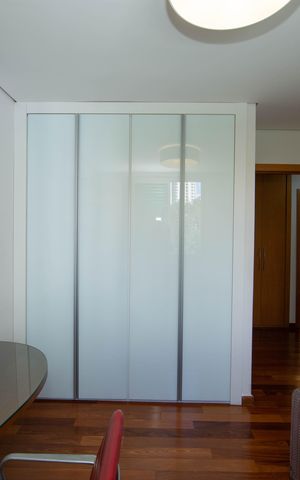 Apartamento à venda com 198m², 4 quartos e 3 vagas Apartamento à venda com 198m², 4 quartos e 3 vagasQUARTO4