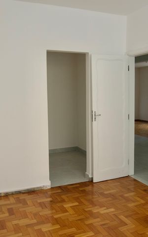 Apartamento à venda com 90m², 3 quartos e 1 vaga Apartamento à venda com 90m², 3 quartos e 1 vagaSuíte