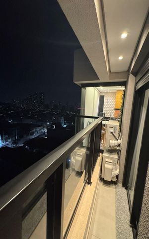 Apartamento à venda com 56m², 1 quarto e 2 vagas Apartamento à venda com 56m², 1 quarto e 2 vagasVaranda