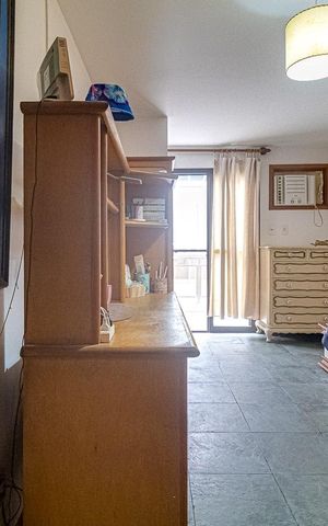 Apartamento à venda com 256m², 5 quartos e 2 vagas Apartamento à venda com 256m², 5 quartos e 2 vagasQuarto 1