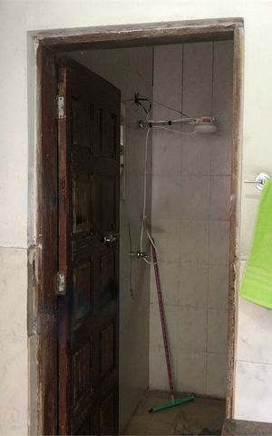 Casa à venda com 238m², 2 quartos e 7 vagas