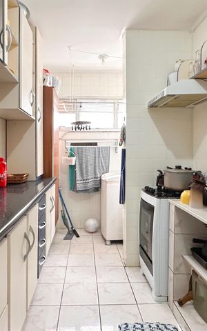 Apartamento à venda com 55m², 2 quartos e 1 vaga Apartamento à venda com 55m², 2 quartos e 1 vagaCozinha