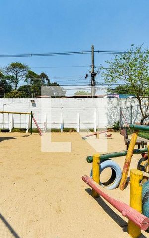 Apartamento à venda com 55m², 2 quartos e 1 vaga Apartamento à venda com 55m², 2 quartos e 1 vagaÁrea comum - Playground